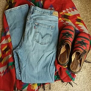 Levi straight leg 505 jeans size 12